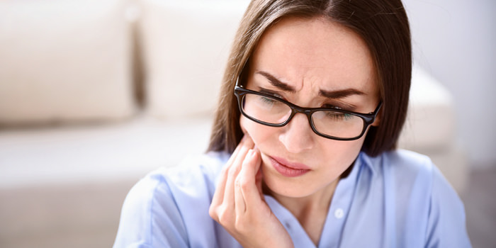 Chiropractor TMJ Treatment: Relief for TMD Symptoms